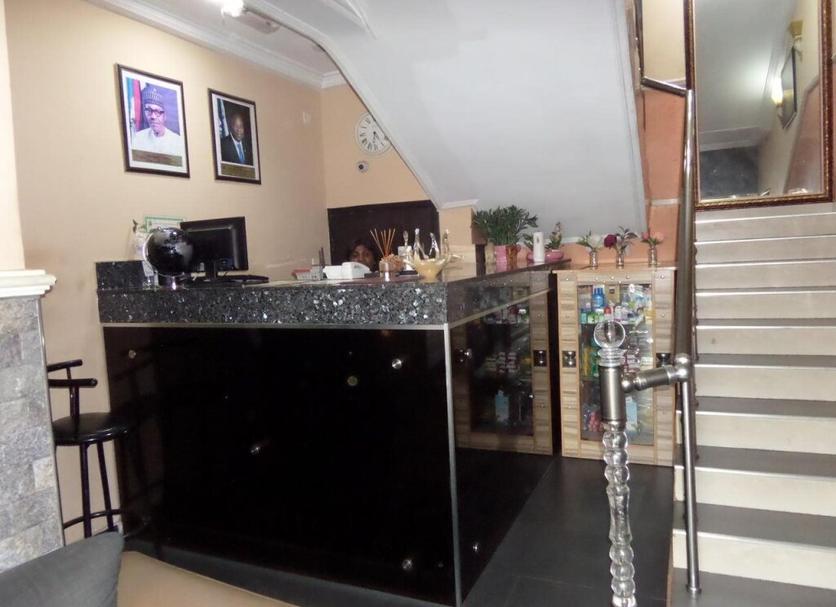 Front desk Photo