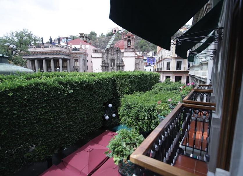 Balcony Photo