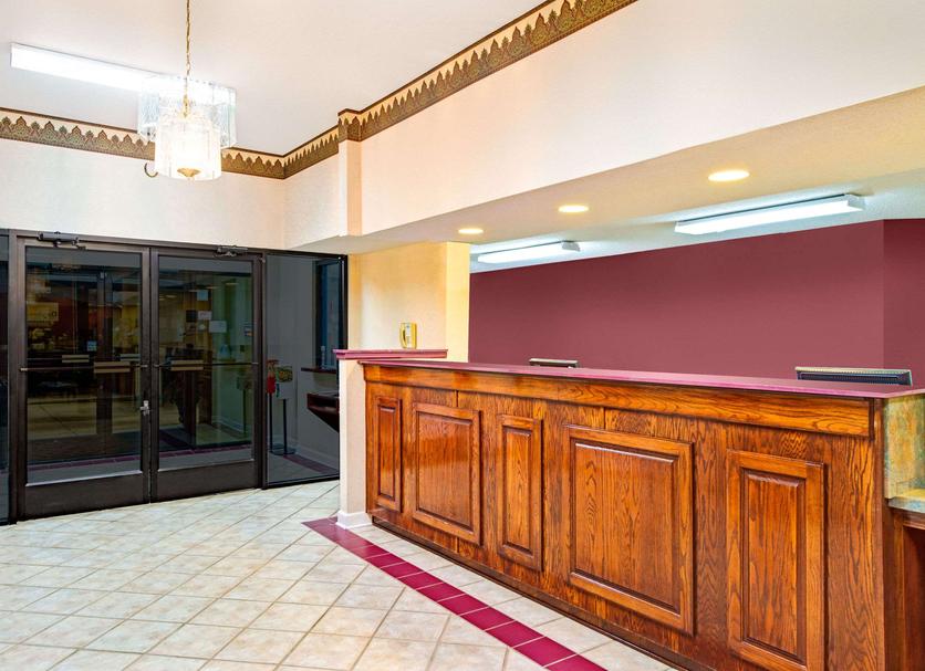 Front desk Photo