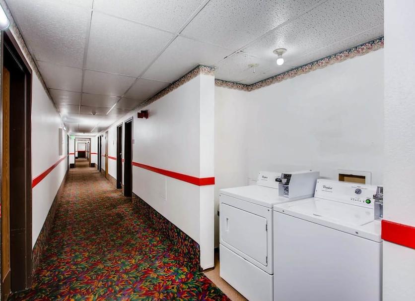 Laundry facility Photo