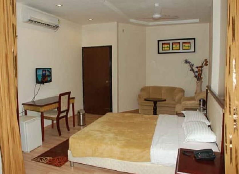 Bedroom Photo