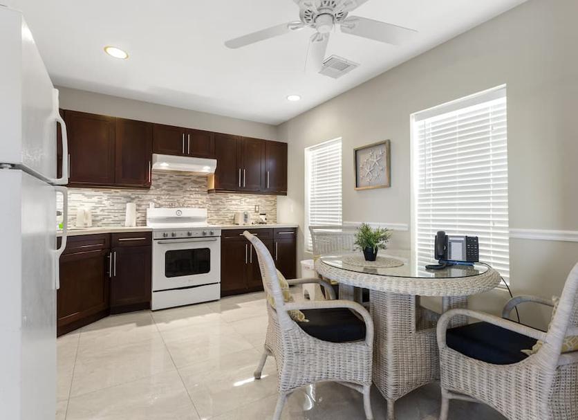 Kitchen Photo
