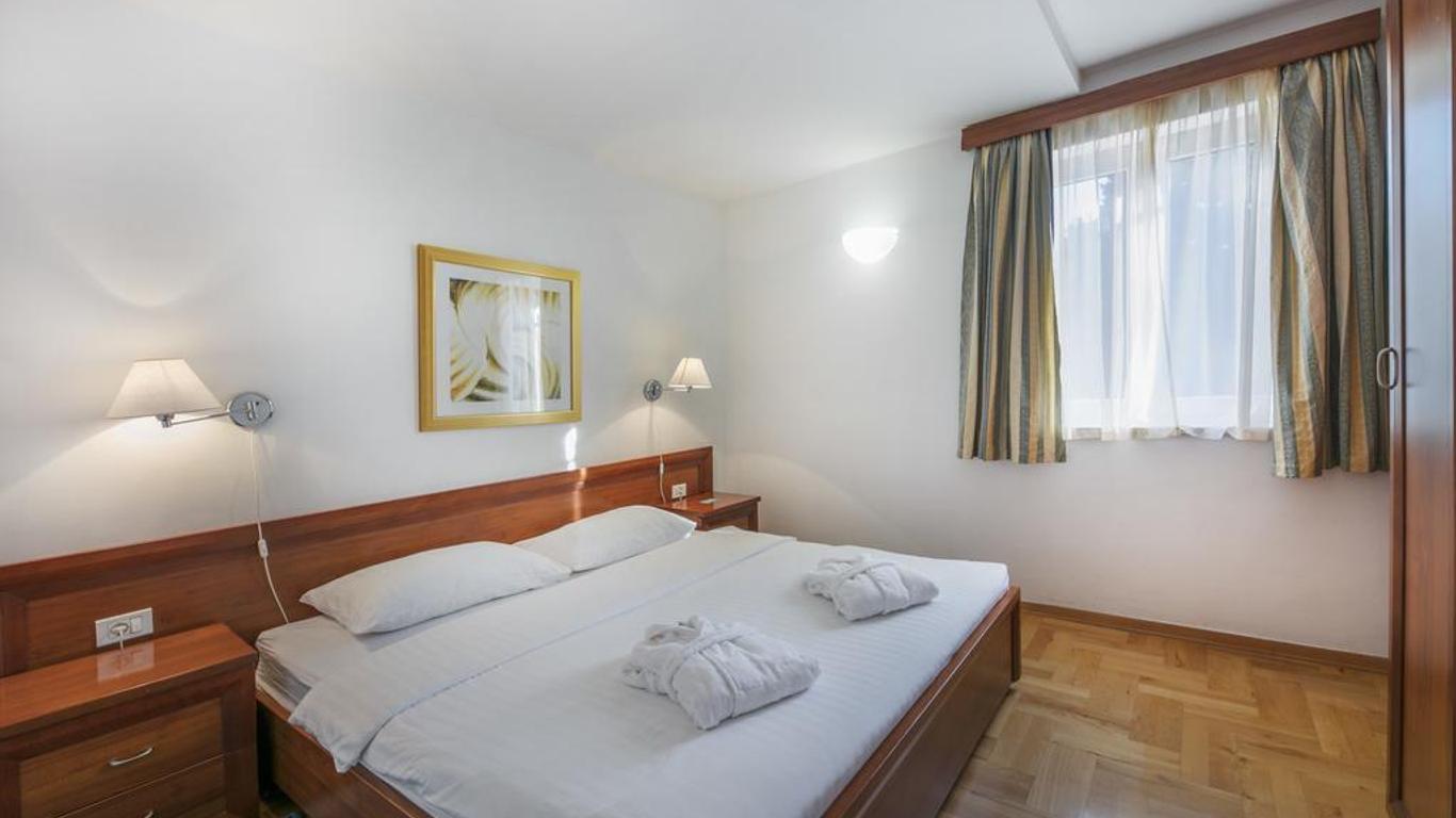 Apartments Punta