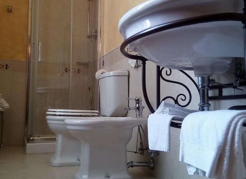 Bathroom Photo