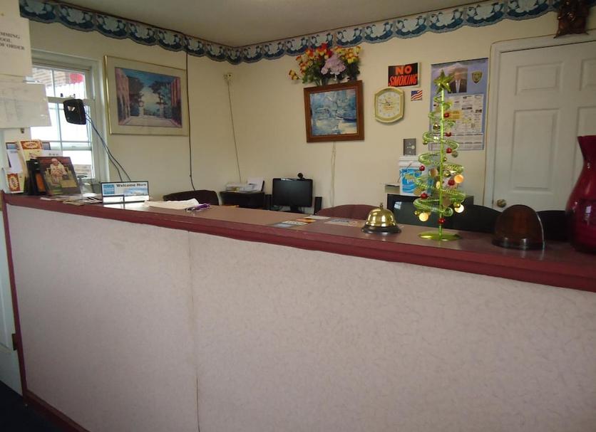 Front desk Photo
