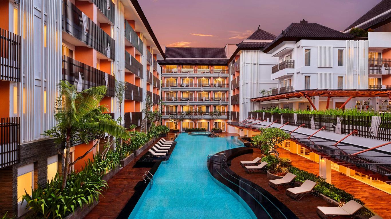 Fairfield by Marriott Bali Kuta Sunset Road