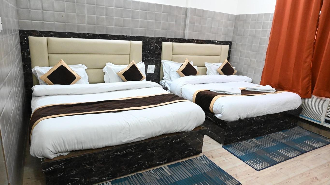 Hotel Maa Saraswati