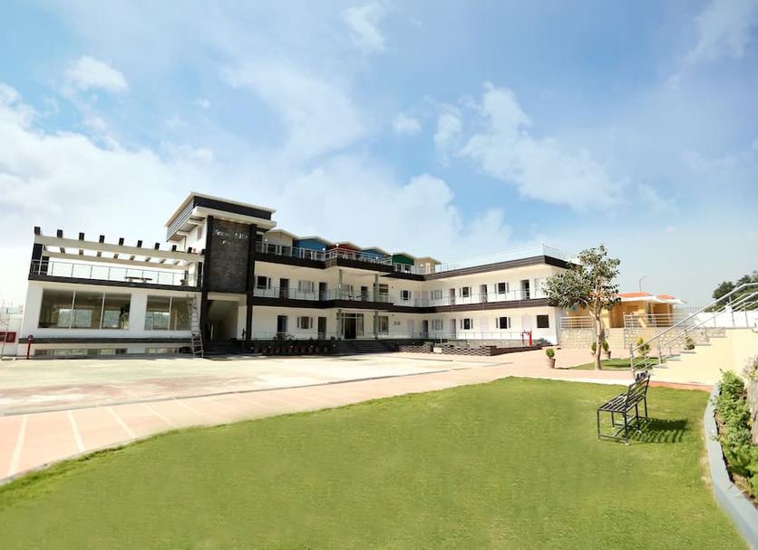 Building Photo