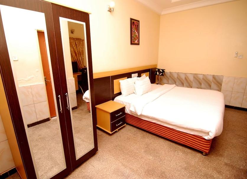 Bedroom Photo