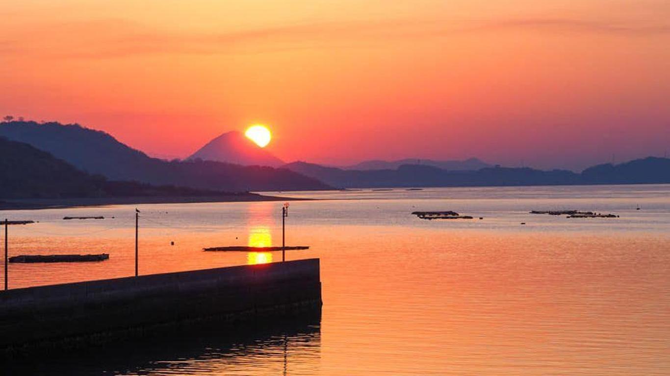 Le Port Awashima