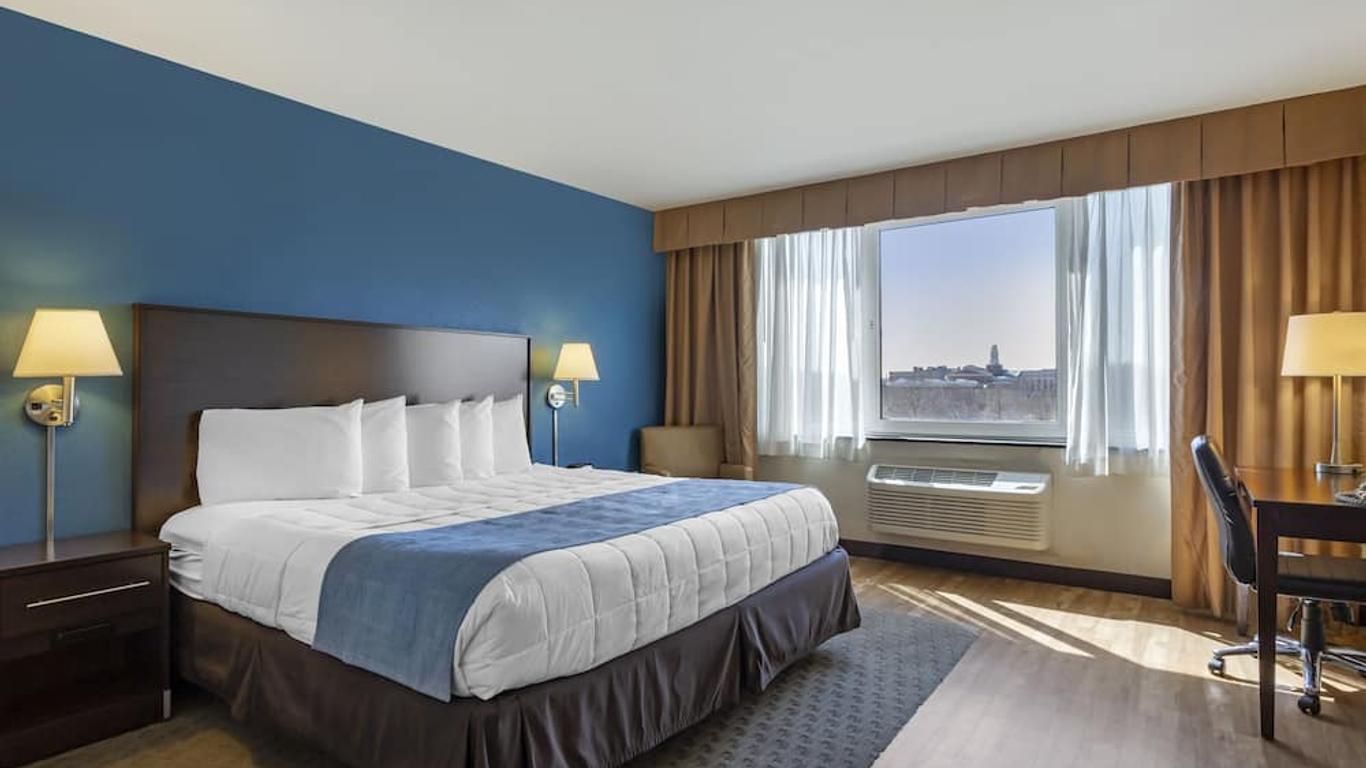 The Capitol Hotel
