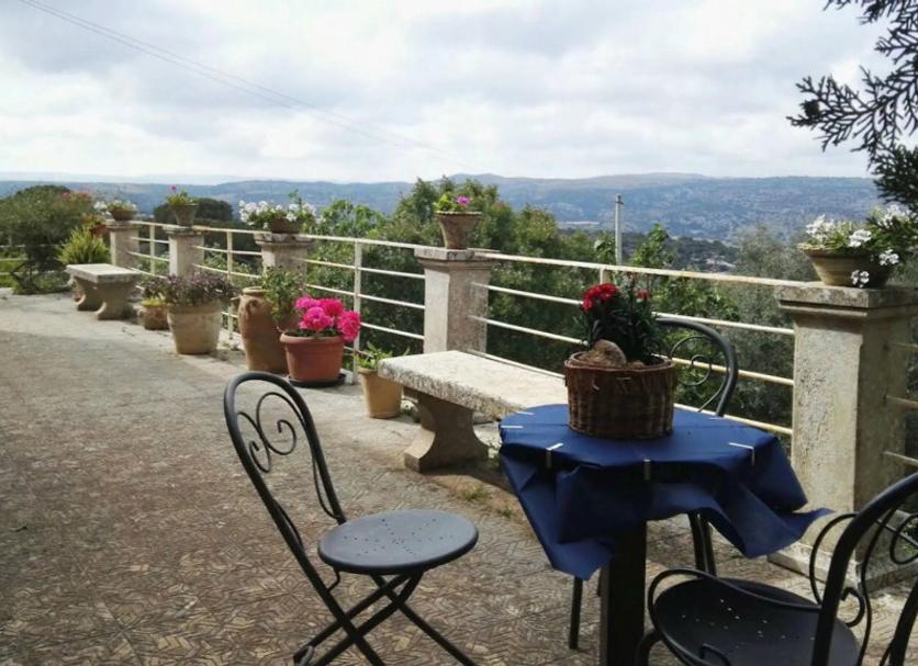 Balcony Photo