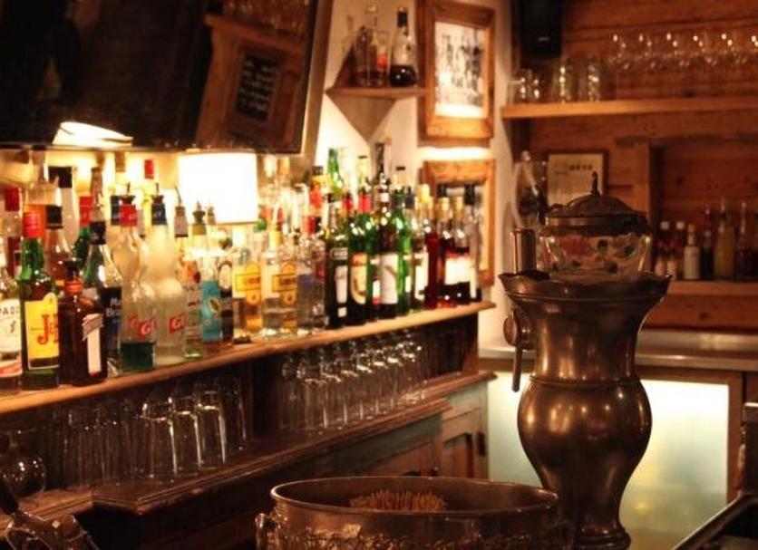 Bar Photo