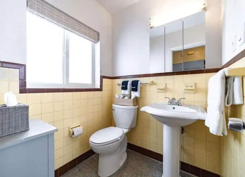 Bathroom Photo