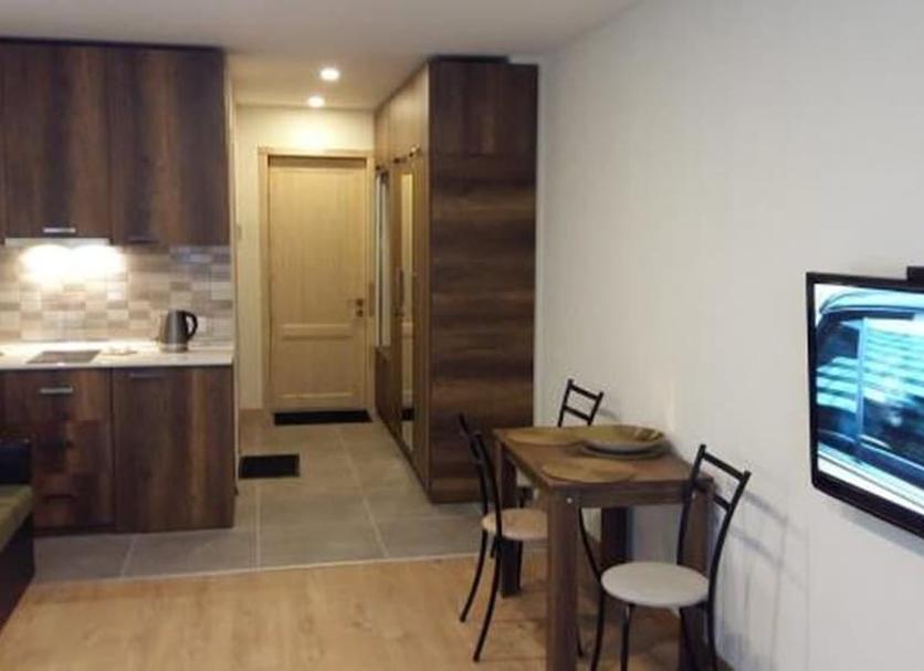 Kitchen Photo