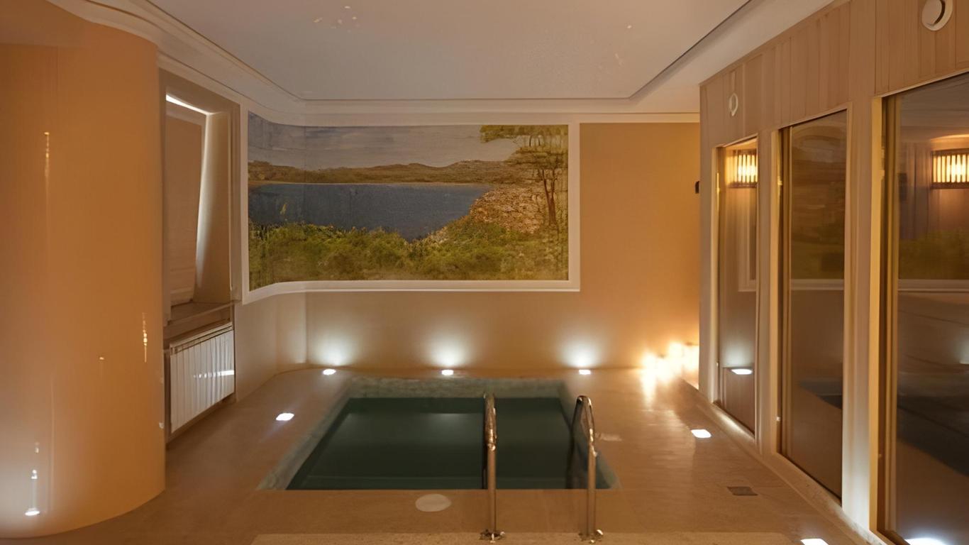 Hotel Parus