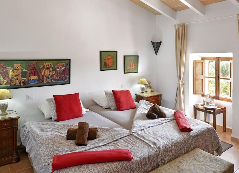 Bedroom Photo