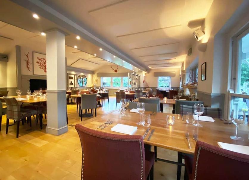 Restaurant Photo