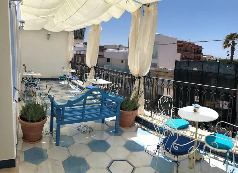 Balcony Photo