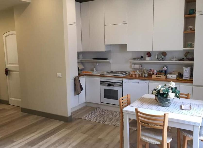 Kitchen Photo