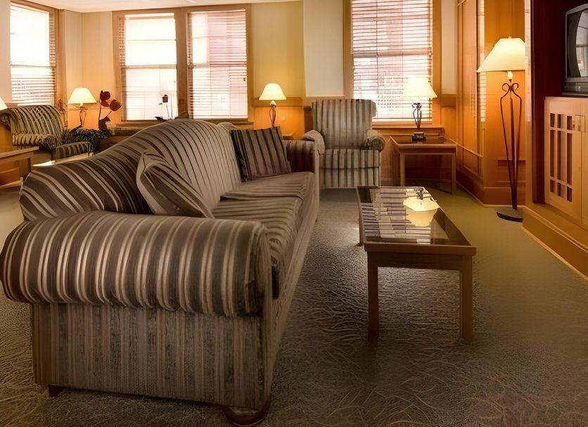 Lounge Photo