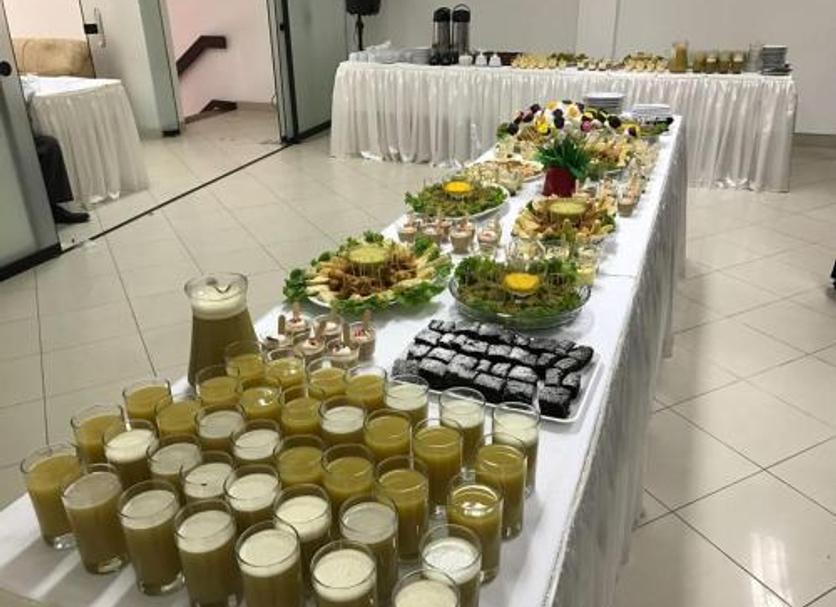 Buffet Photo