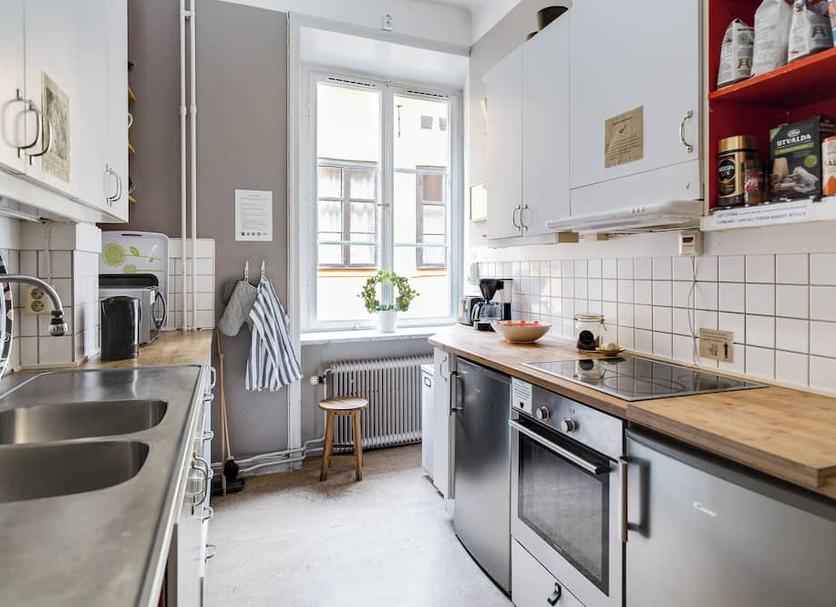 Kitchen Photo