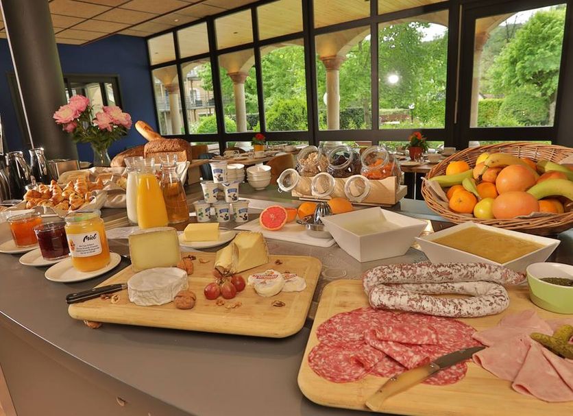 Buffet Photo