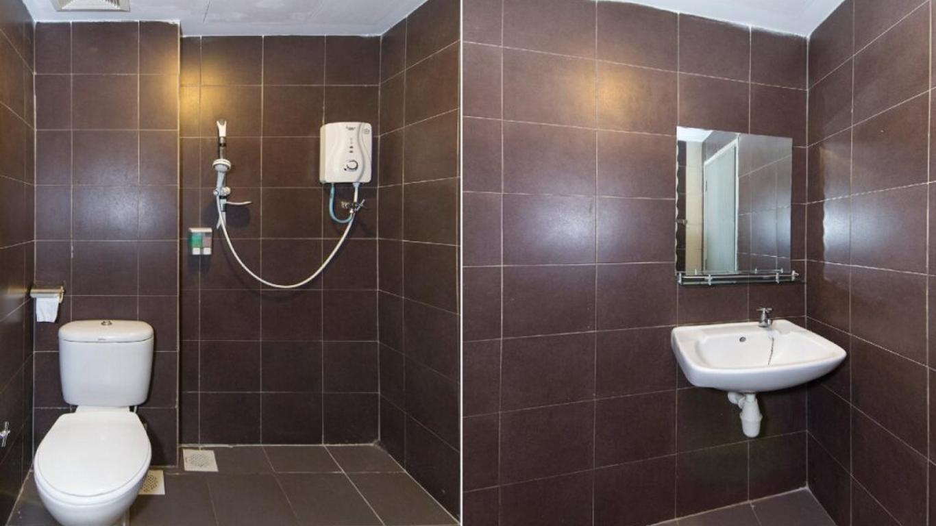 Simms Grand Inn