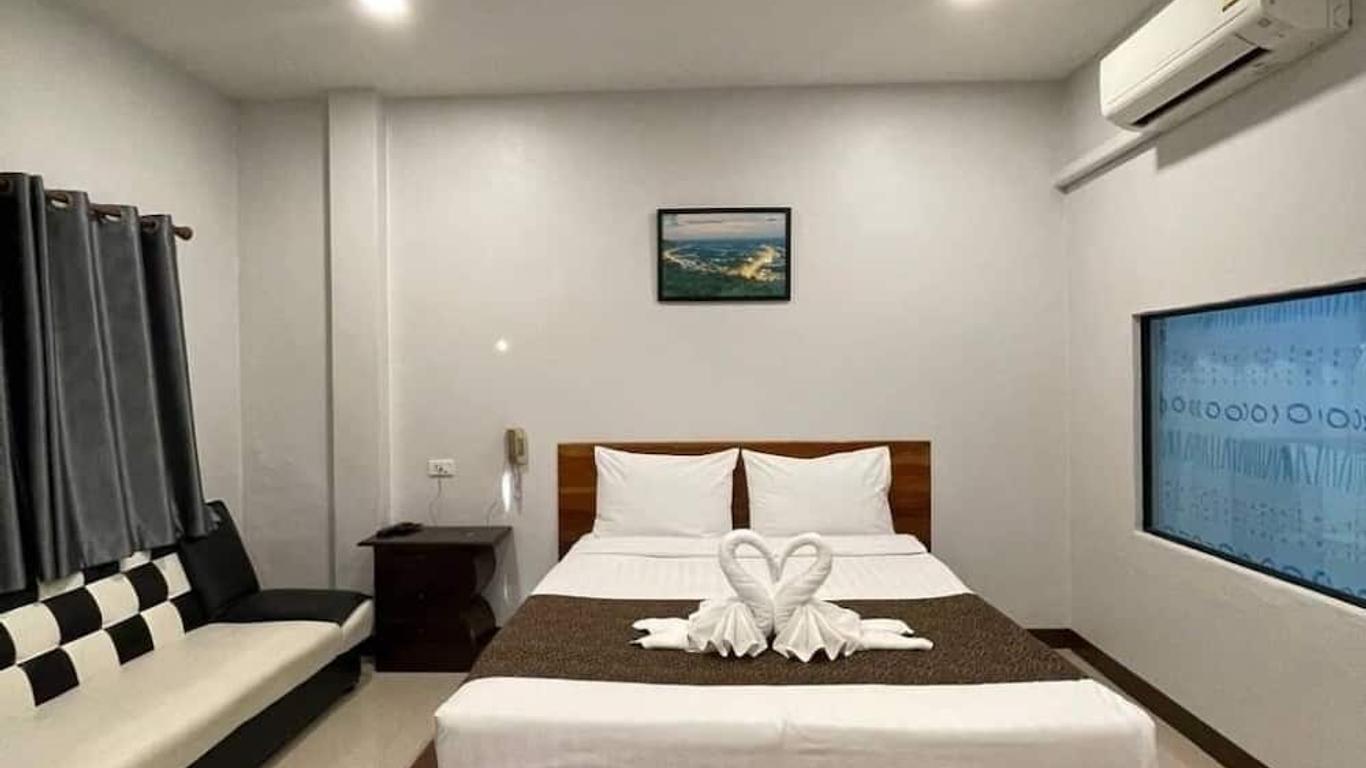 S Ville Resort