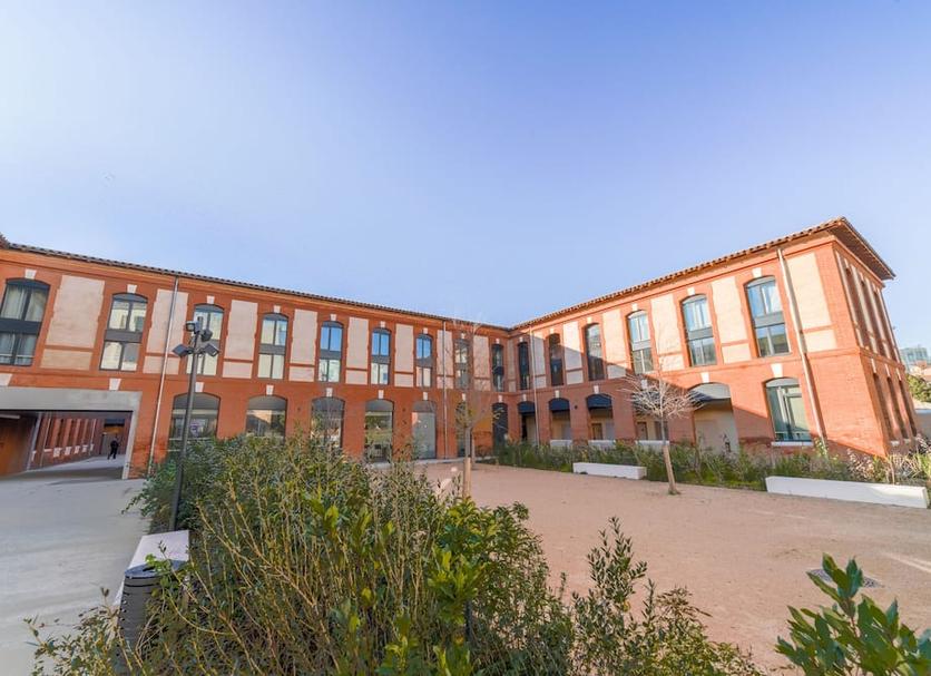 Building Photo