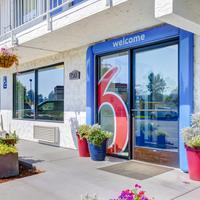 Motel 6 Medford South