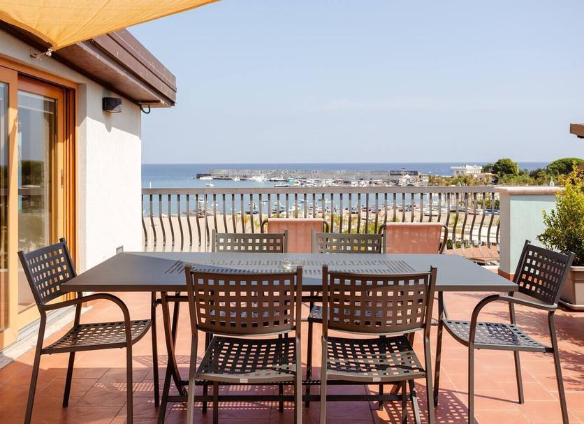 Balcony Photo