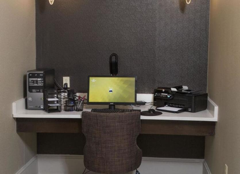 Business center Photo