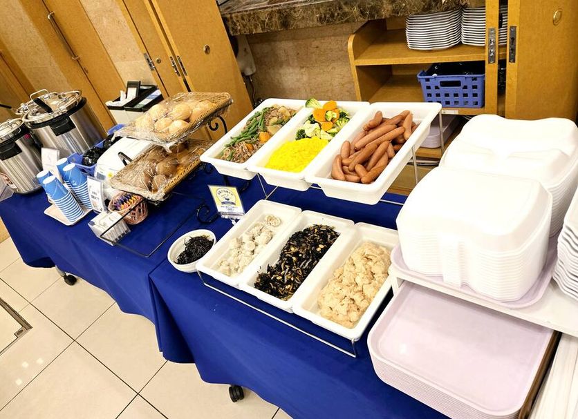 Buffet Photo