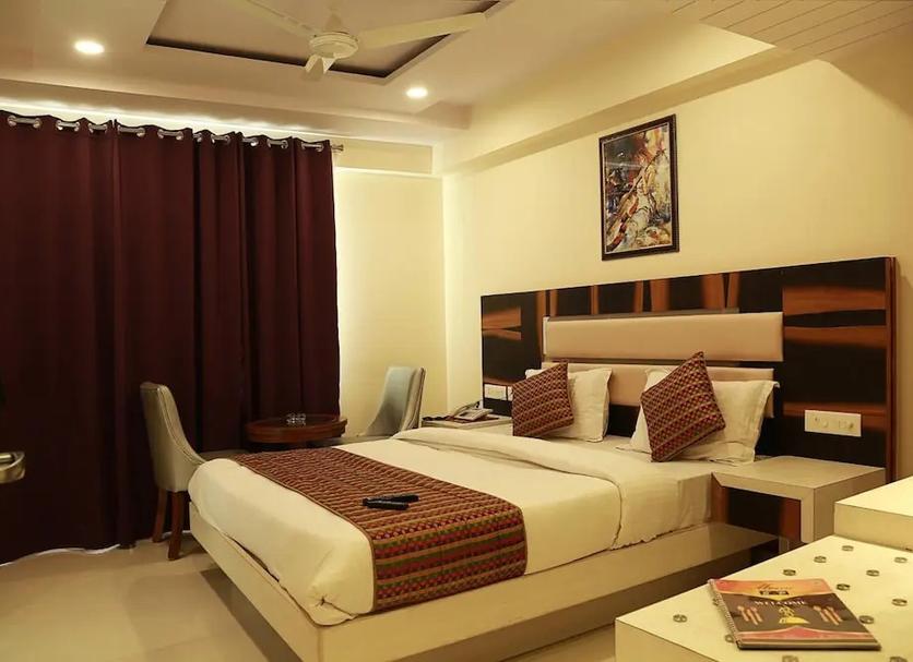 Bedroom Photo