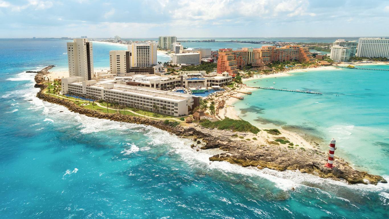 Hyatt Ziva Cancun from $40. Cancún Hotel Deals & Reviews - KAYAK