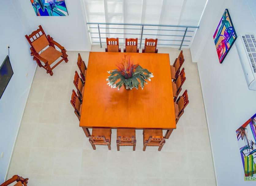 Dining room Photo