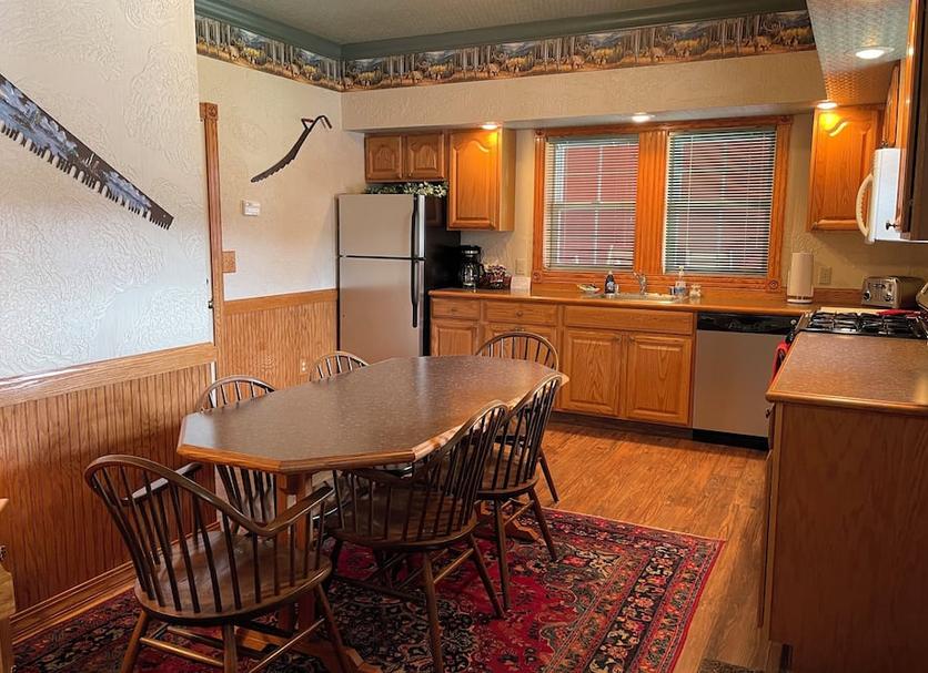 Kitchen Photo