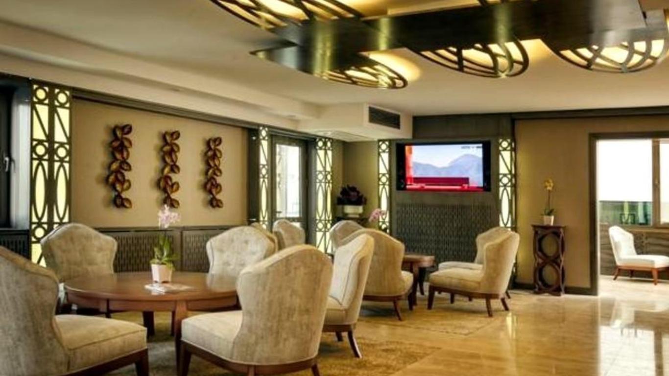 Cadence Design Hotel