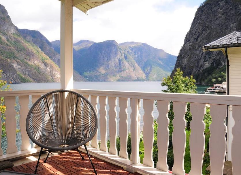 Balcony Photo