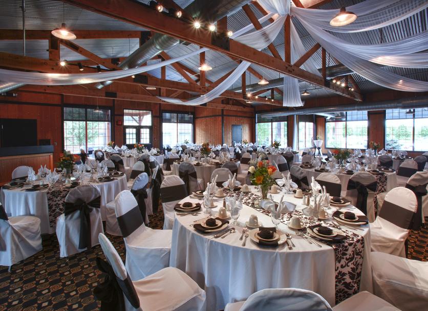Banquet hall Photo