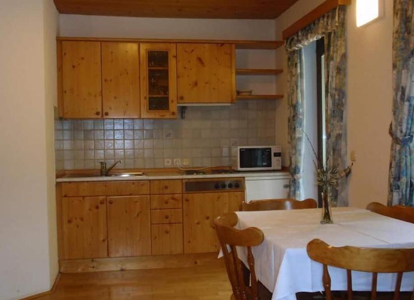Kitchen Photo