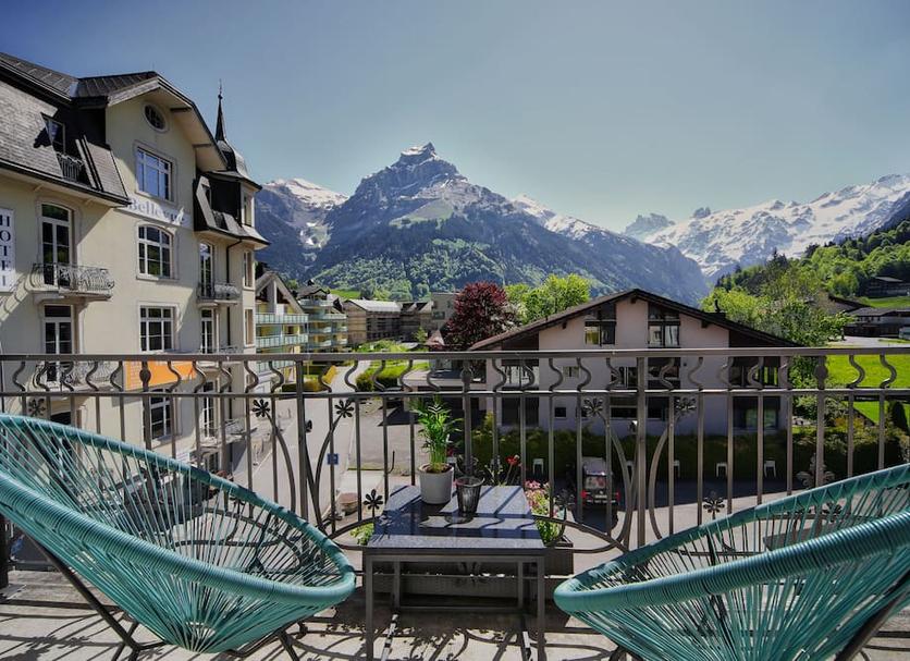 Balcony Photo