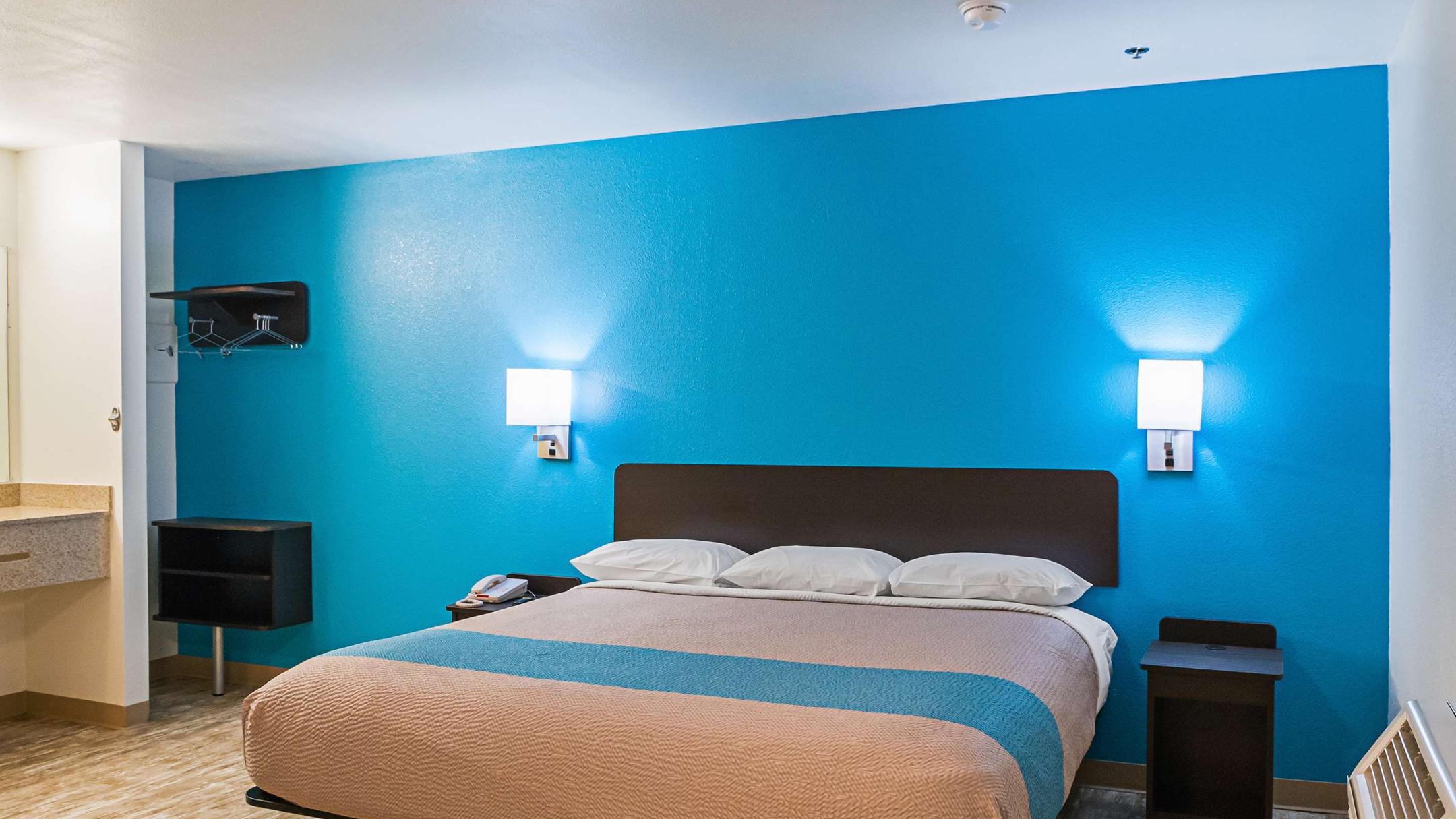 Motel 6-Bay Saint Louis, Ms from $66. Bay Saint Louis Hotel Deals