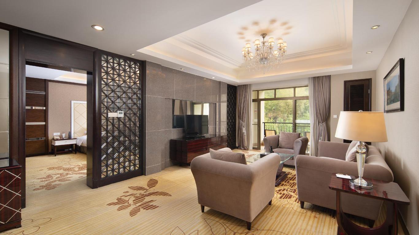 Country Garden Phoenix Hotel Yunfu