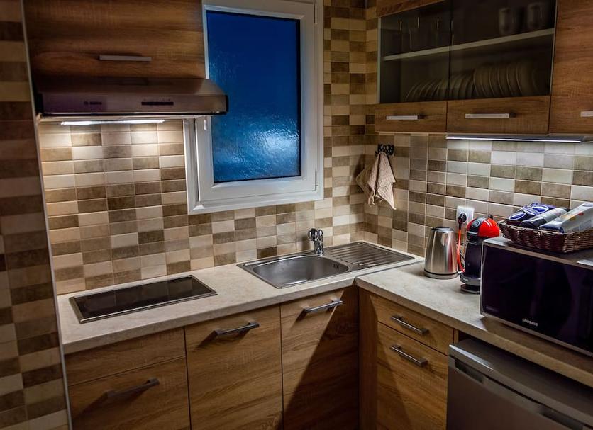 Kitchen Photo