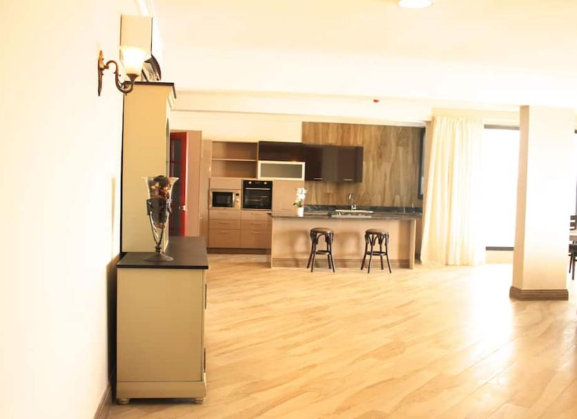 Kitchen Photo