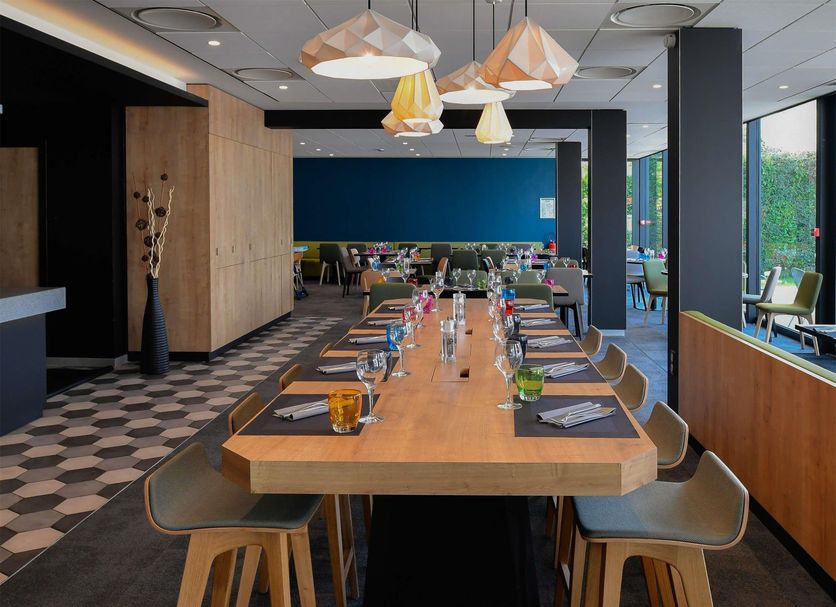 Restaurant Photo
