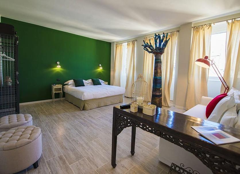 Bedroom Photo